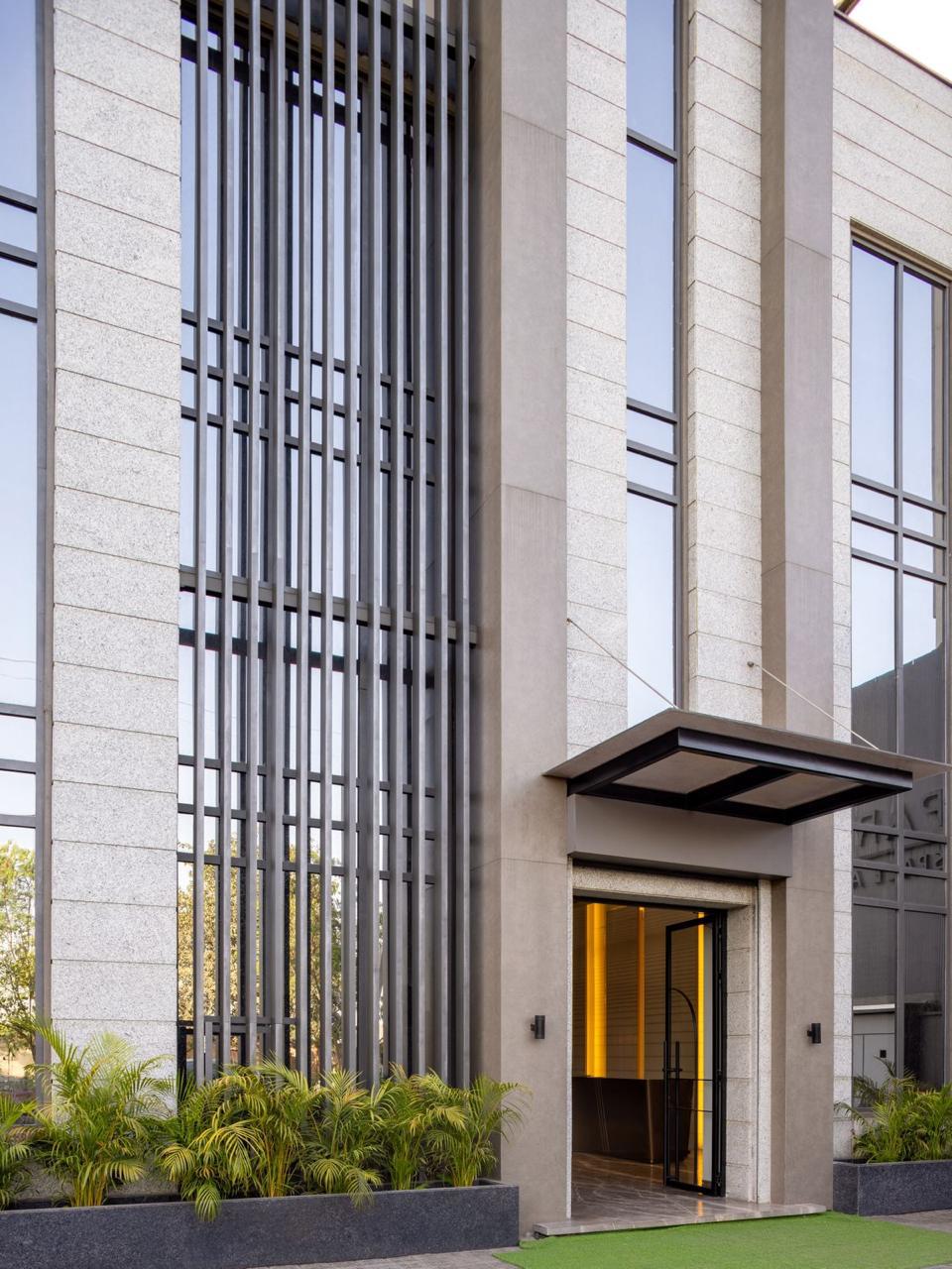 Glazed Facade System, Residence · Delhi NCR